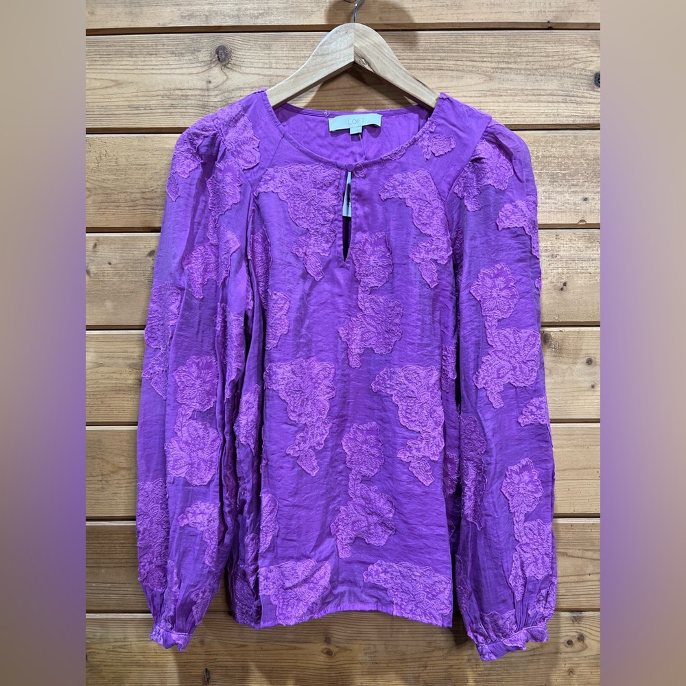 🆕 LOFT Purple Floral Appliqué Long Sleeve Blouse Size Small Oversized NWT